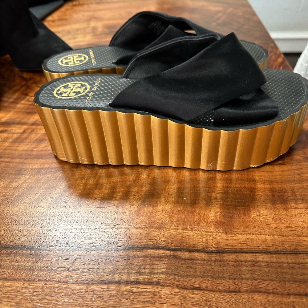 Tory Burch sandals size 8.